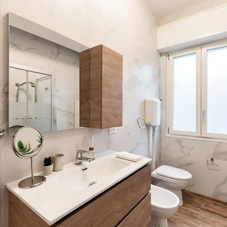 Ruan Downtown - By Myhomeincomo Appartement Como