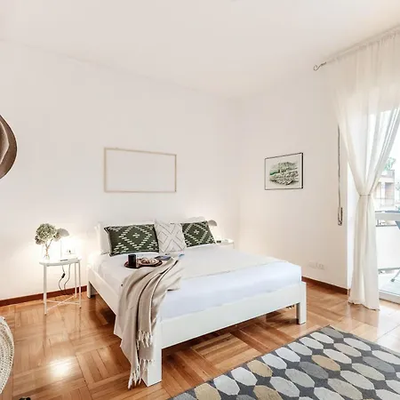 Ruan Downtown - By Myhomeincomo Appartement